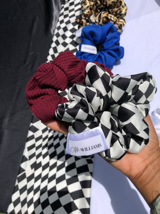 Checkered & Burgundy Scrunchies Set